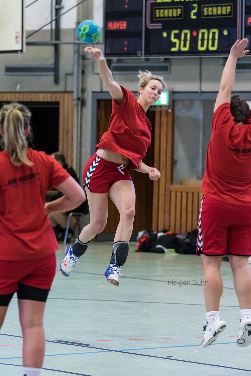 Bild 170 - Frauen Barmstedter TS - Buedelsdorfer TSV : Ergebnis: 26:12